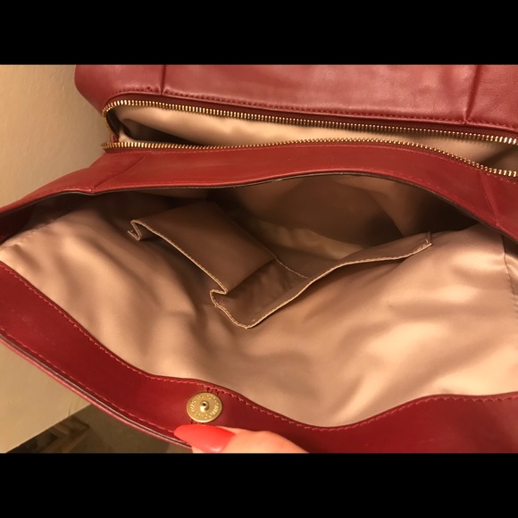 Deep red Coach shoulder bag - Picture 3 of 5